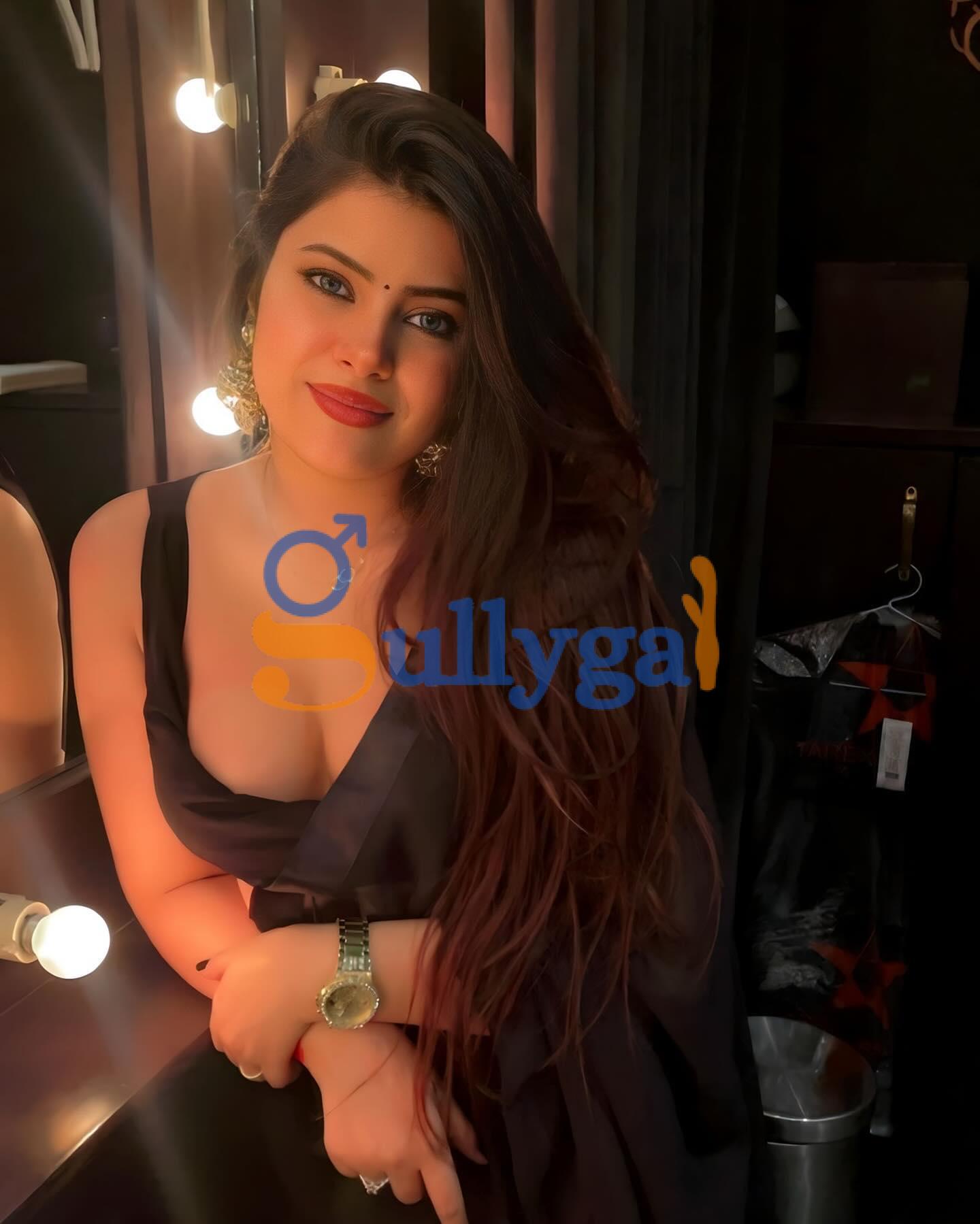 Call Girls In Model Town Delhi Call (8826243211) offer both In and Out Call Escorts Service