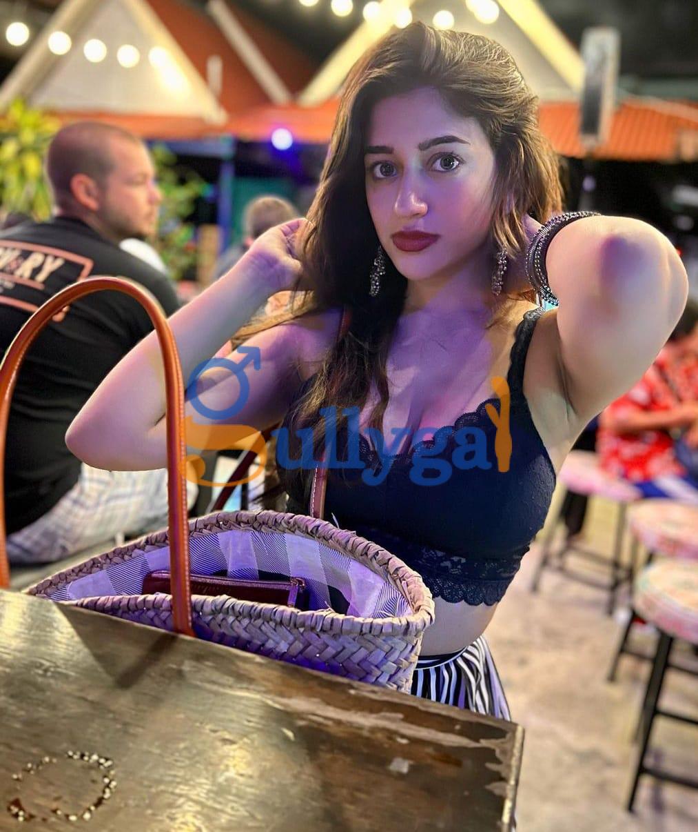   PUNE VIP GENUINE CALLGIRL SERVICE PROVIDE WITH LIMITED COST